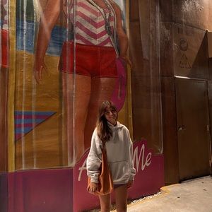 Meet your Posher, Graciafe